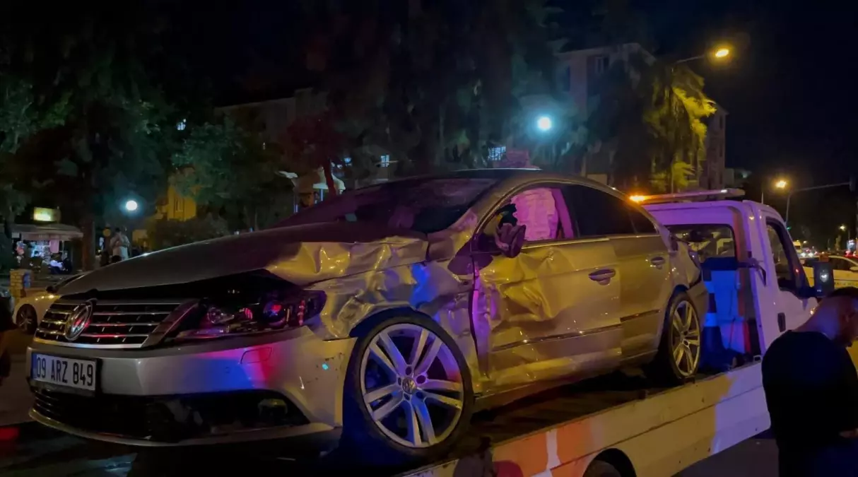 aydinda trafik kazasi 11 yarali m6QAcc2D