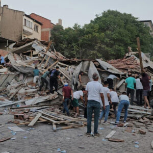 balikesirde hasar tespit calismalari suruyor 830 yapi hasarli BD57gwIb