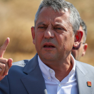 ozgur ozelden bahceliye selahattin yilmaz yaniti ozgurum sana soyluyorum ittifak ortagim sen anla diyor Oa5yAIdJ