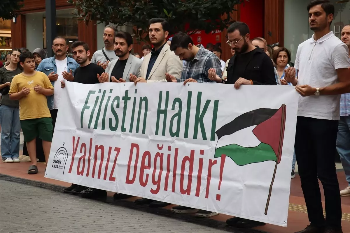 trabzonda filistine destek yuruyusu xEpUcLFD