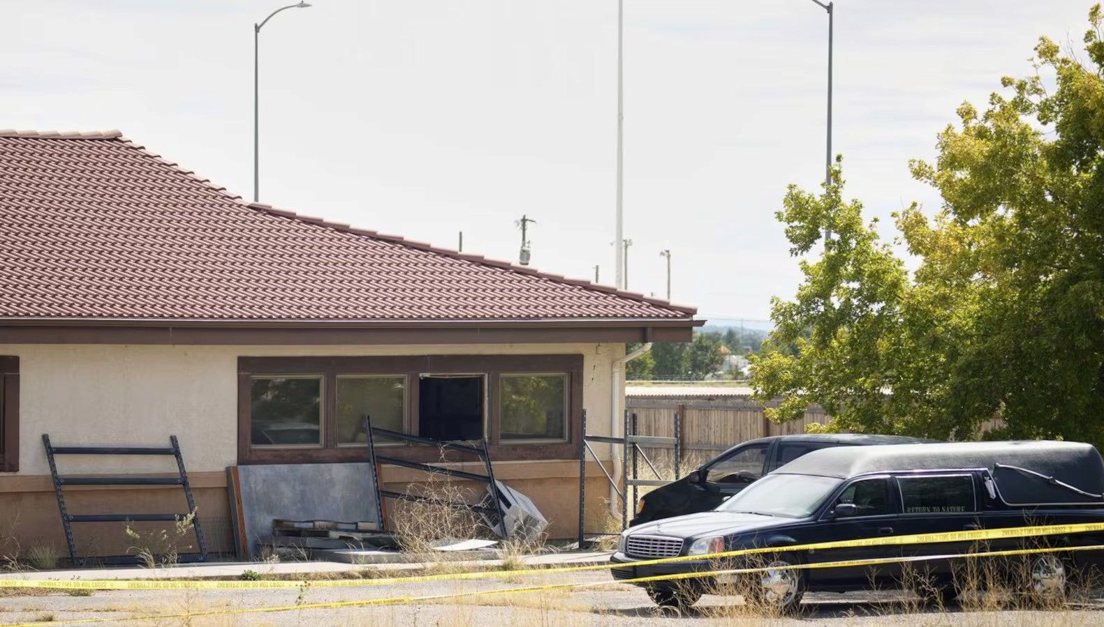 abdde cenaze evi skandali ailelerebeton tozu verip cesetleriyok ettiler FJUzOeIv