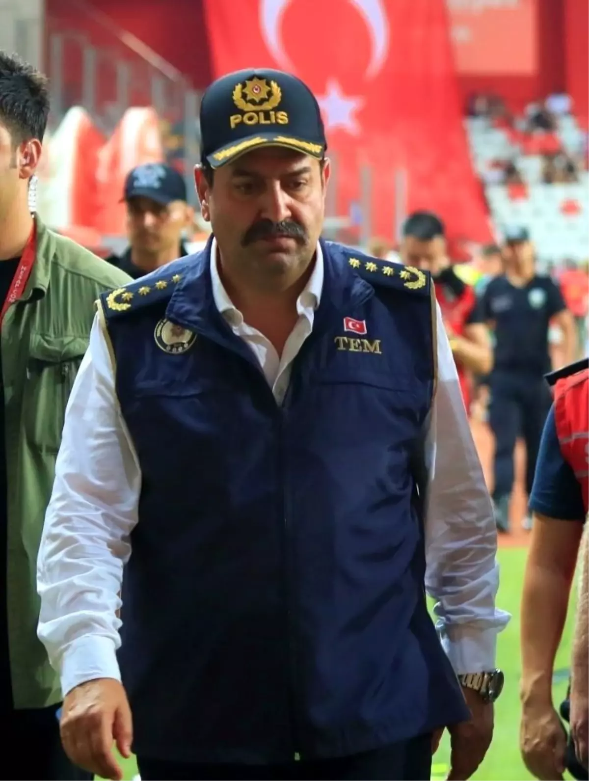 antalya il emniyet muduru ilker arslan gozaltina alindi mMTT5QH6