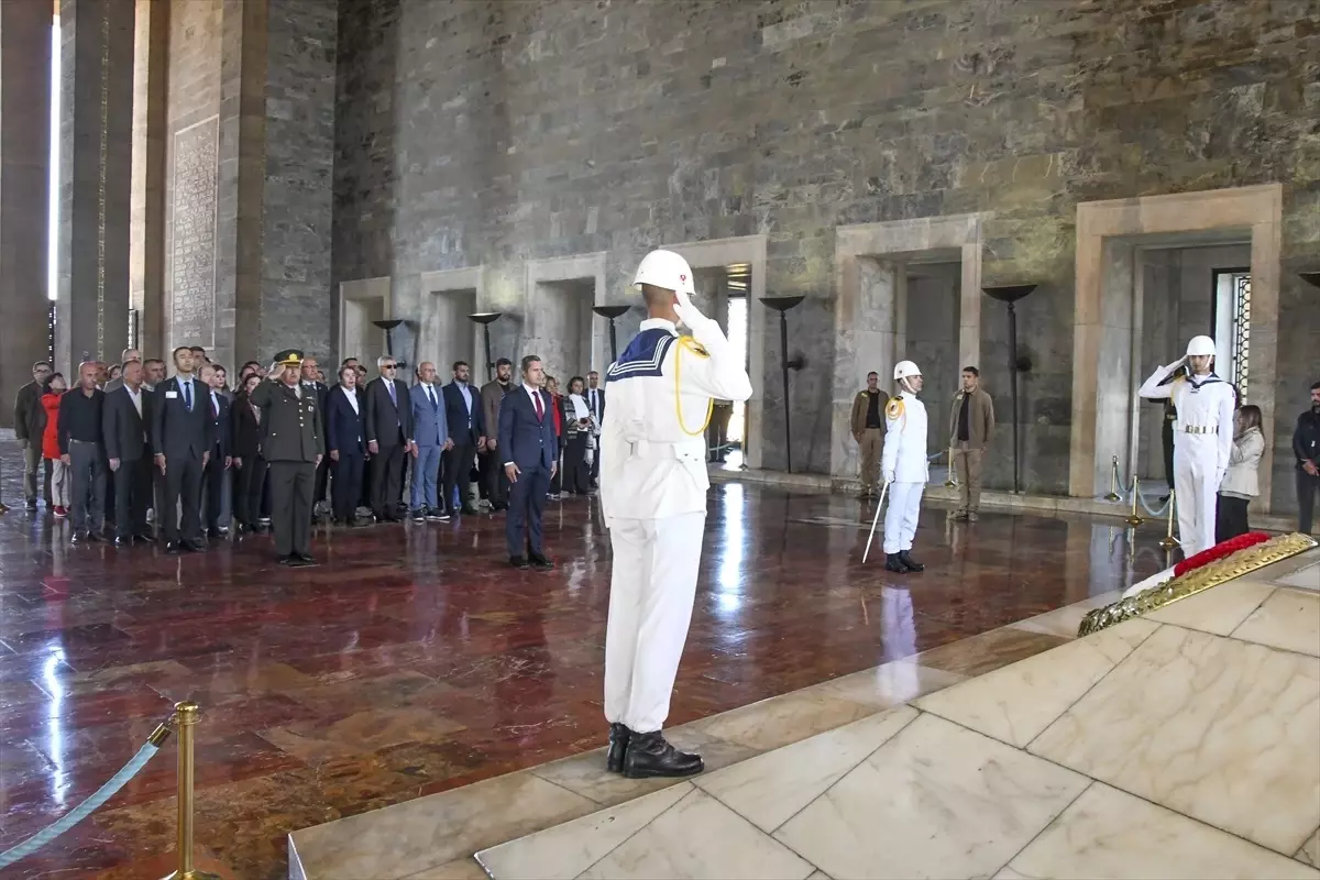 chp heyeti anitkabiri ziyaret etti nLYksEuf