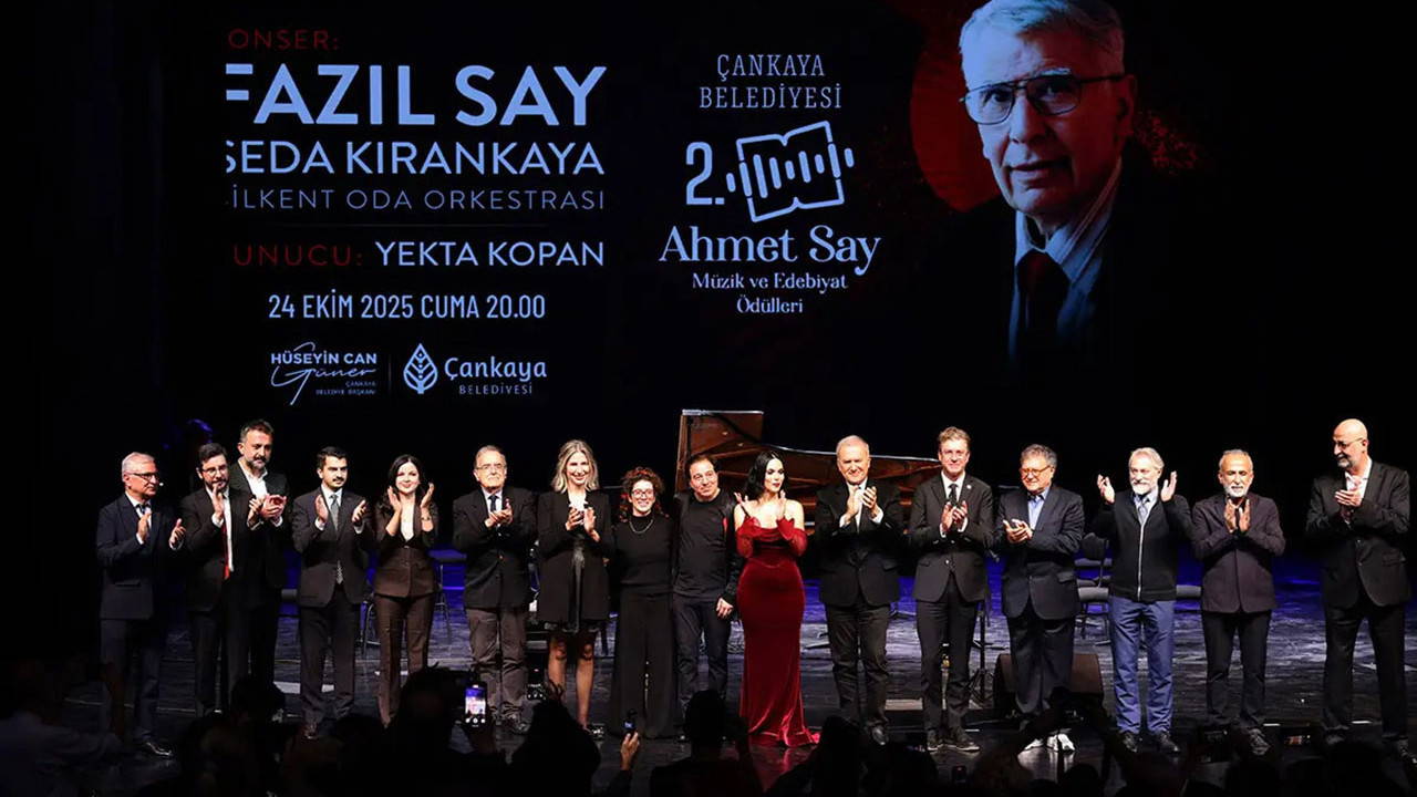 ahmet sayin izinde mungan ve vendittiye onurlu odul dONHlFFO.jpg