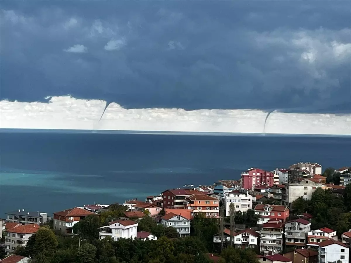 zonguldakta denizde hortum goruntulendi uWjjuHMk.jpg