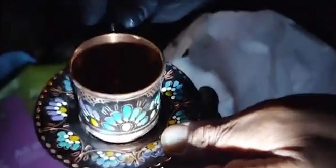 cop cop dolasiyorlar bulduklari ise servet degerinde Y82rUKqK.jpg