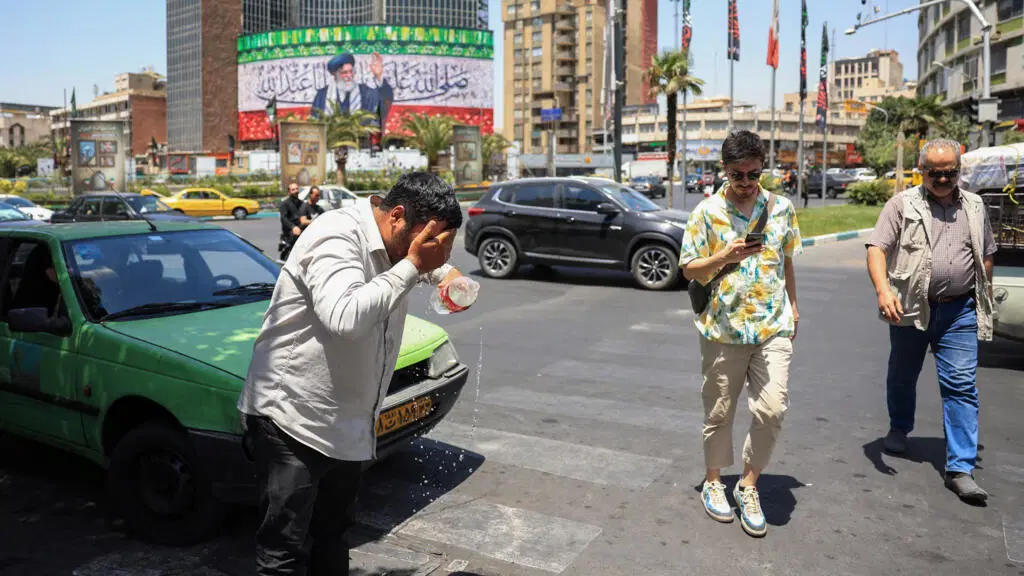 iranin baskenti susuzluga teslim icme suyu iki haftaya tukeniyor 8t2CY9FZ.jpg