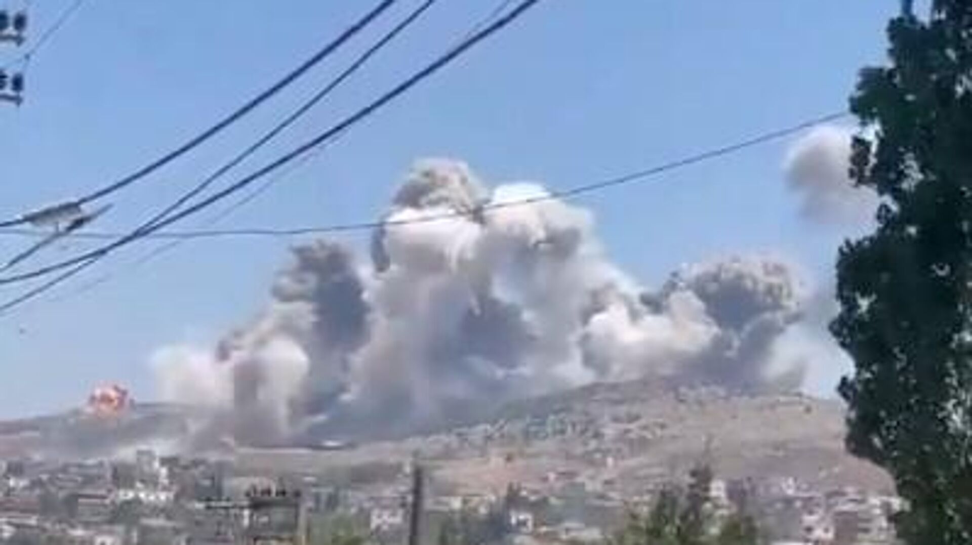 israil savas ucaklariyla guney lubnani vurdu bir sivil oldu gerginlik yeniden tirmaniyor 9R3k2bzS.jpg